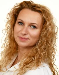 AGNIESZKA BASZCZEWSKA