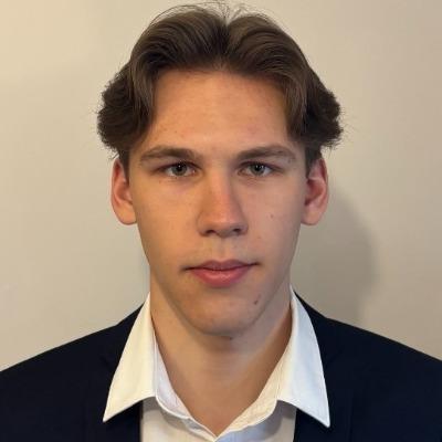 BARTOSZ BIEŃKOWSKI