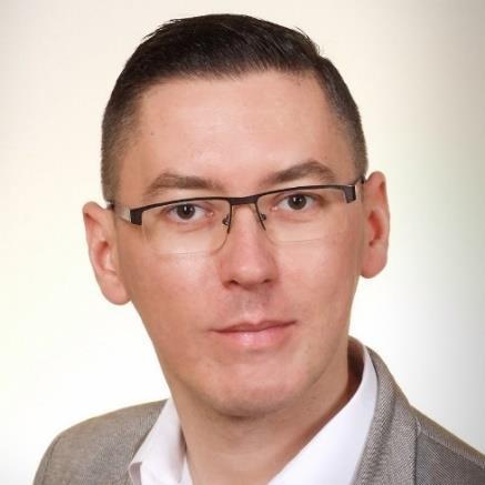 MICHAŁ ANTOLIK (he/him)