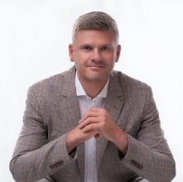 PATRYK ZNAROWSKI