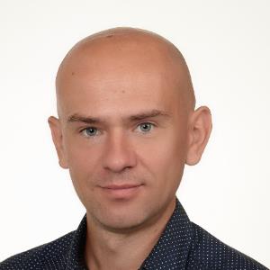 Artur Kłos