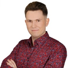 MATEUSZ GRZYBEK