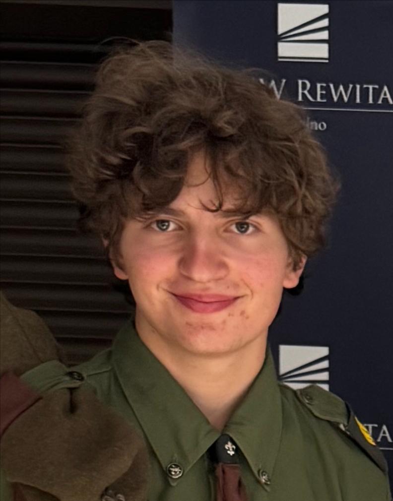 JAKUB HOLMIK