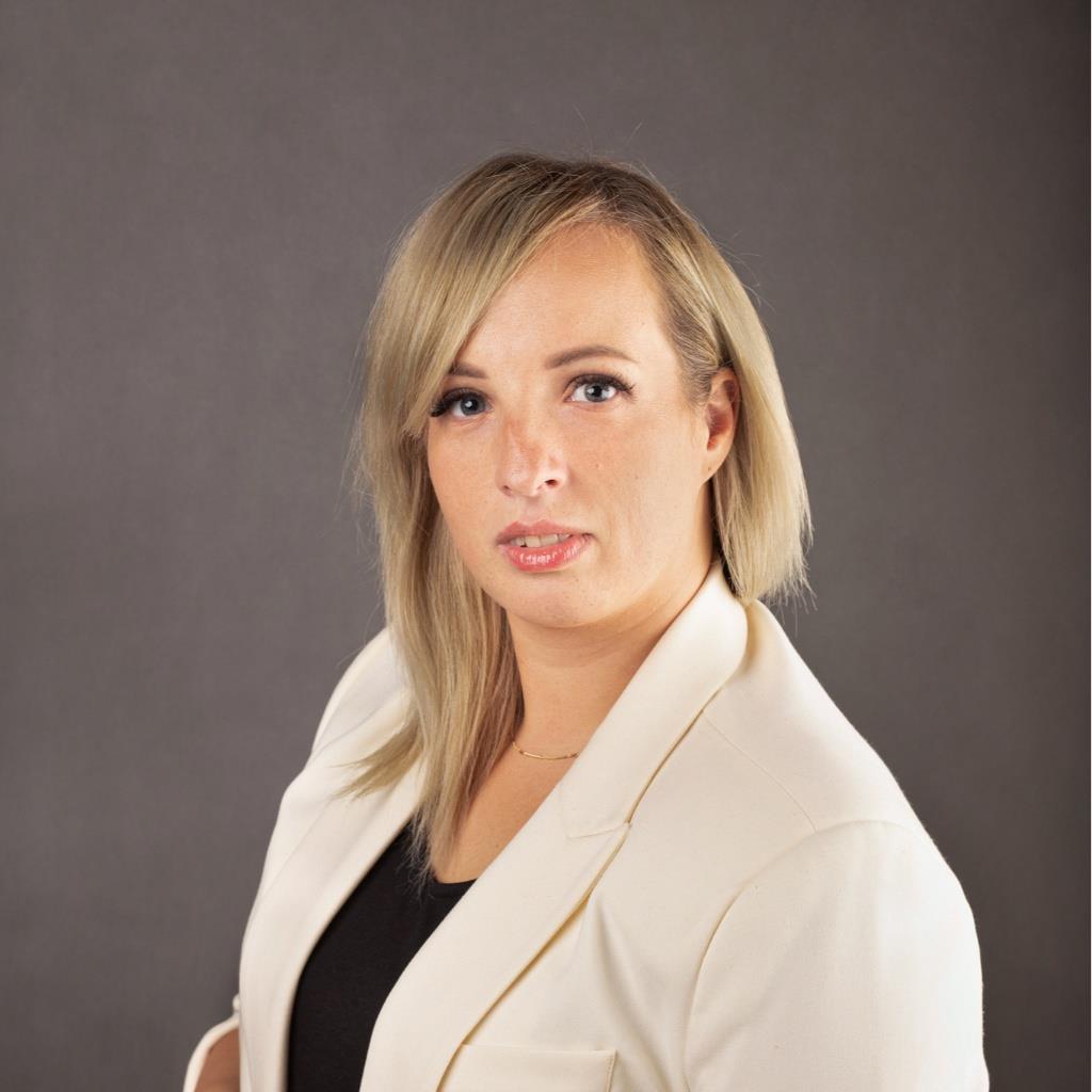 IZABELA KOKOCIŃSKA