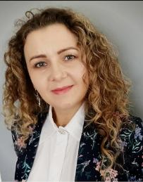 URSZULA SZYMAŃSKA