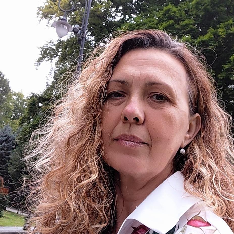 Olena Cherepanova